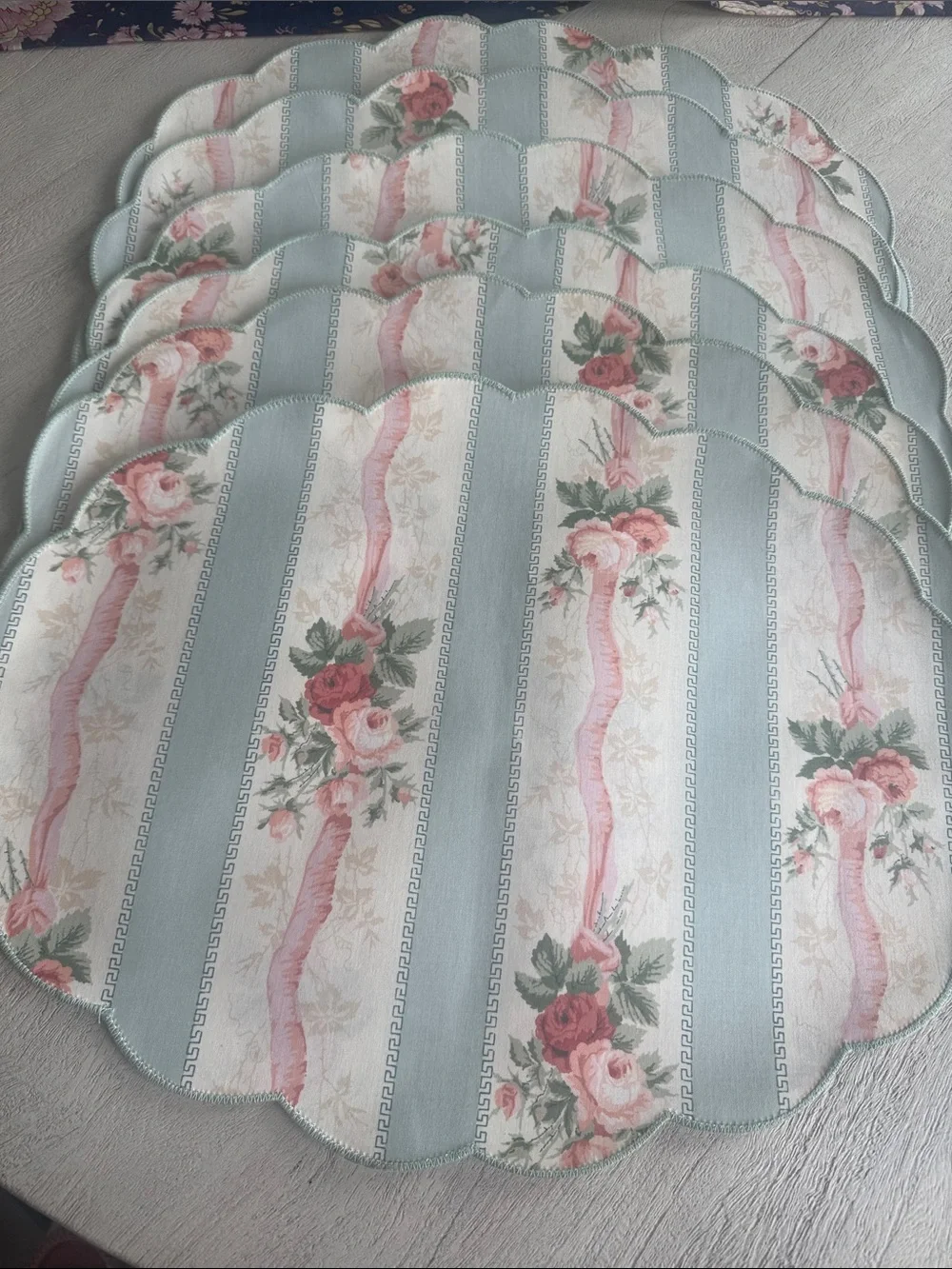 NWOT Set of Sateen Placemats (6)& Napkins (6)